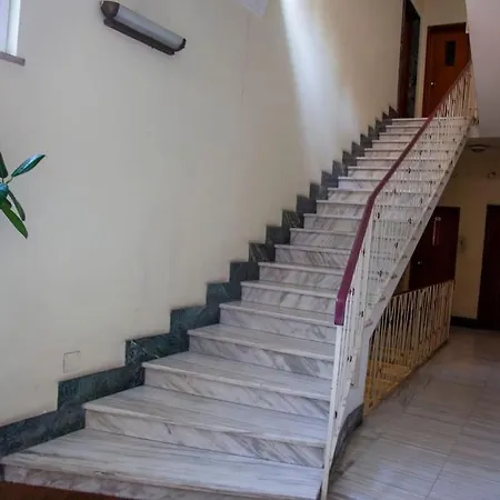 Apartamento Modern And Stylish Flat Next To Metro *
