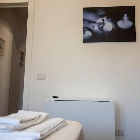 Modern And Stylish Flat Next To Metro Apartamento *